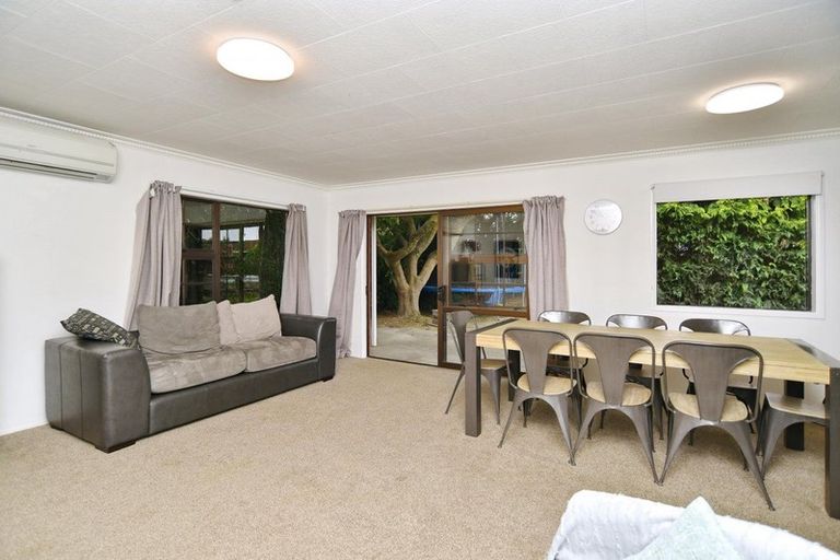 Photo of property in 106 Blackett Street, Rangiora, 7400