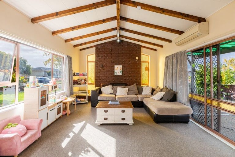 Photo of property in 37 Robinson Crescent, Tamatea, Napier, 4112