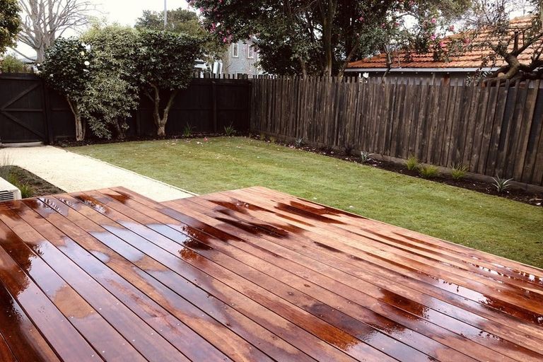 Photo of property in 1/28 Clyde Road, Upper Riccarton, Christchurch, 8041