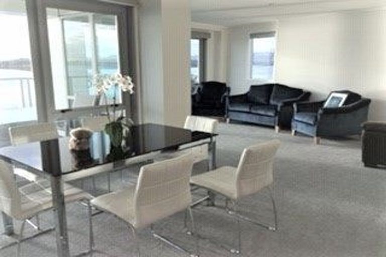 Photo of property in 12/72e Devonport Road, Tauranga, 3110