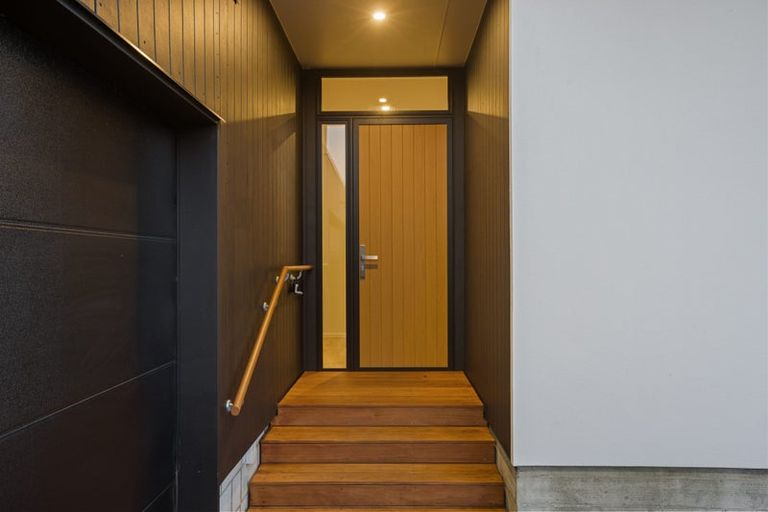 Photo of property in 39c Mackworth Street, Woolston, Christchurch, 8062