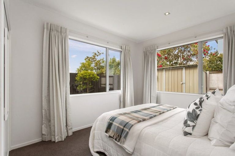 Photo of property in 70 Paparoa Street, Papanui, Christchurch, 8053