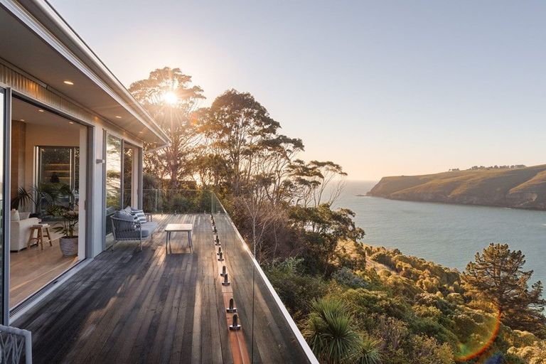 Photo of property in 139a Taylors Mistake Road, Scarborough, Christchurch, 8081