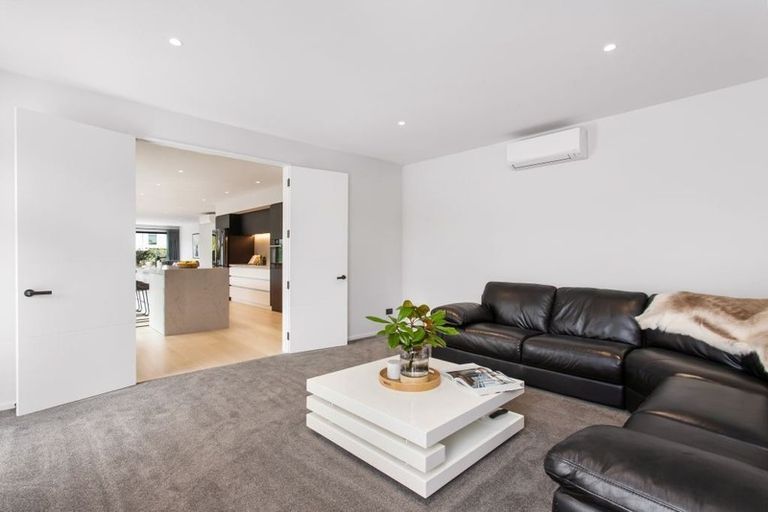 Photo of property in 14 Queens Avenue, Merivale, Christchurch, 8014