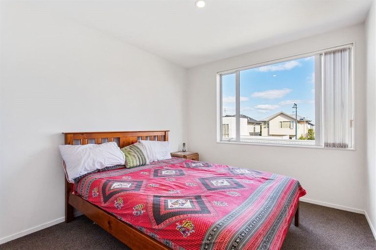 Photo of property in 62 Kuaka Drive, Takanini, 2112