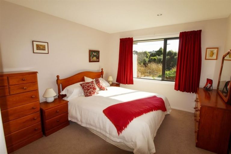 Photo of property in 14 North Ridge Drive, Oamaru North, Oamaru, 9400