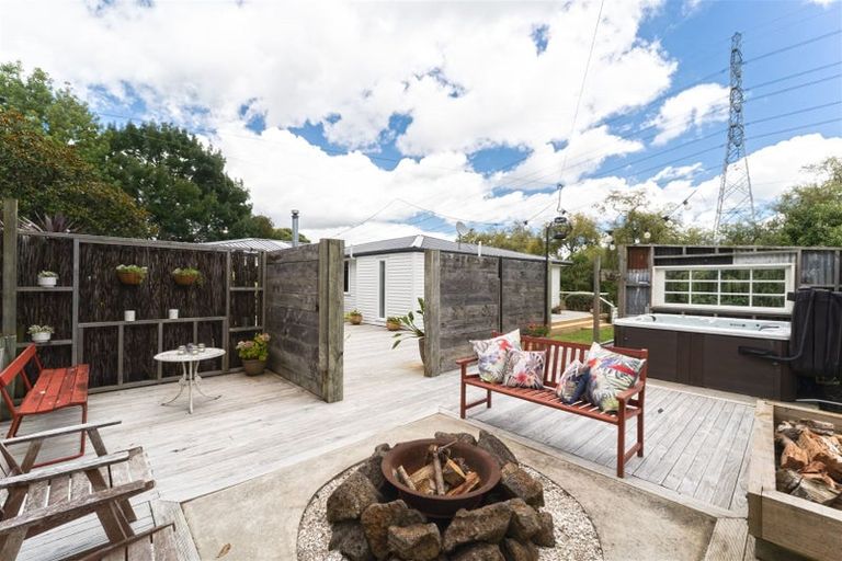 Photo of property in 56 Stratford Road, Manurewa, Auckland, 2105