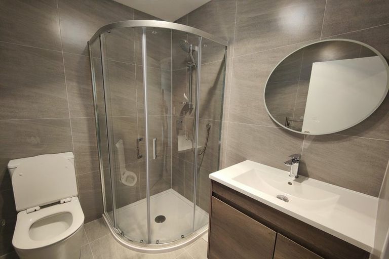 Photo of property in 16 Papa Takaro Lane, Flat Bush, Auckland, 2019