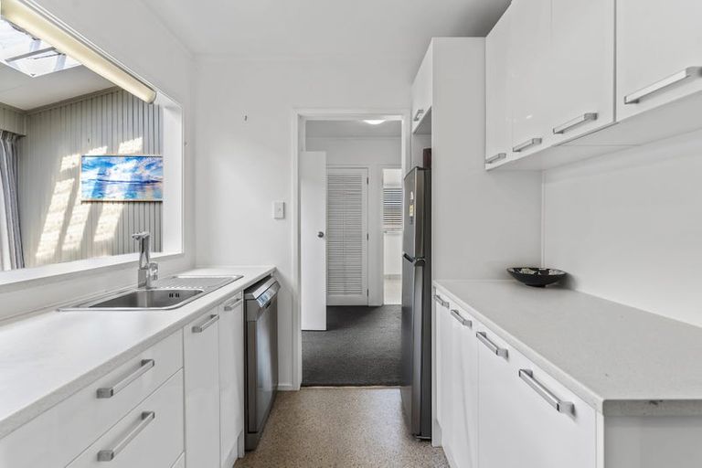 Photo of property in 1/33 Bramley Drive, Farm Cove, Auckland, 2012