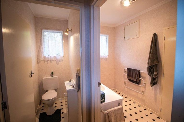 Photo of property in 22 Tutaenui Road, Marton, 4710