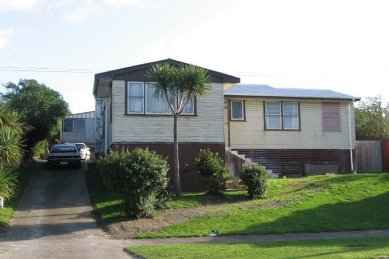Photo of property in 3 Tuki Street, Titahi Bay, Porirua, 5022