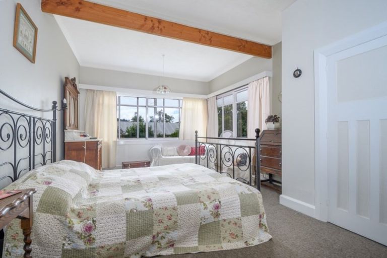 Photo of property in 50 Durham Street, Picton, 7220