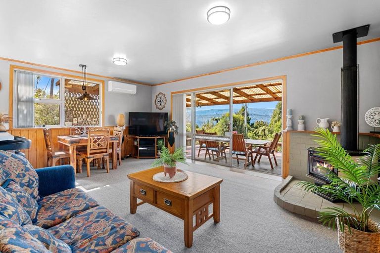 Photo of property in 228 Spencer Road, Lake Tarawera, Rotorua, 3076