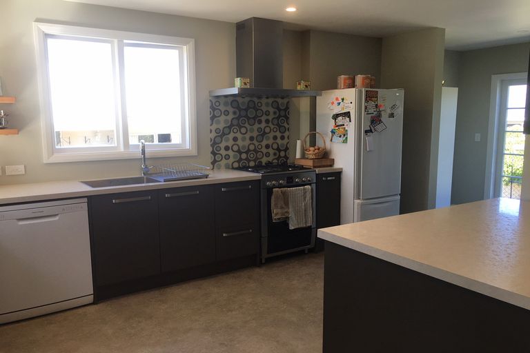 Photo of property in 14 Finlay Street, Alexandra, 9320