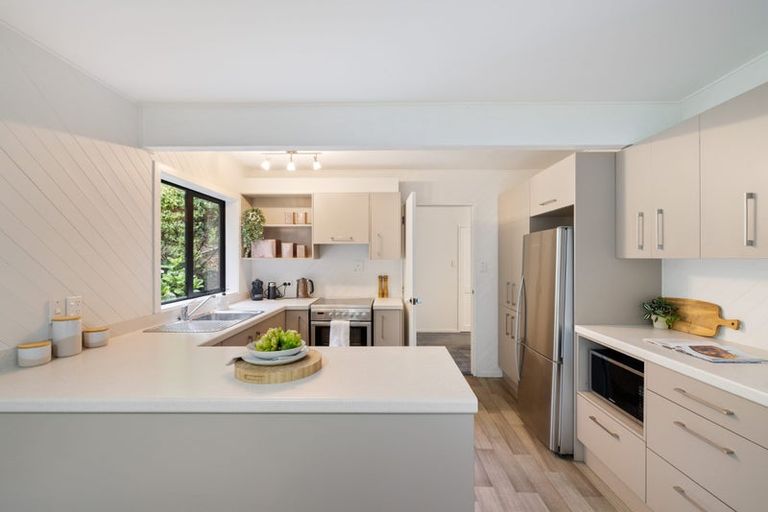 Photo of property in 102 Bowenvale Avenue, Cashmere, Christchurch, 8022