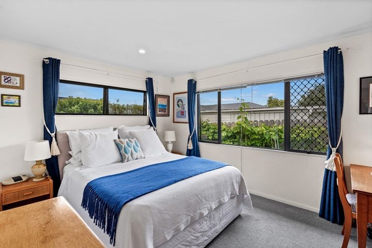 Photo of property in 73a Raurimu Avenue, Onerahi, Whangarei, 0110