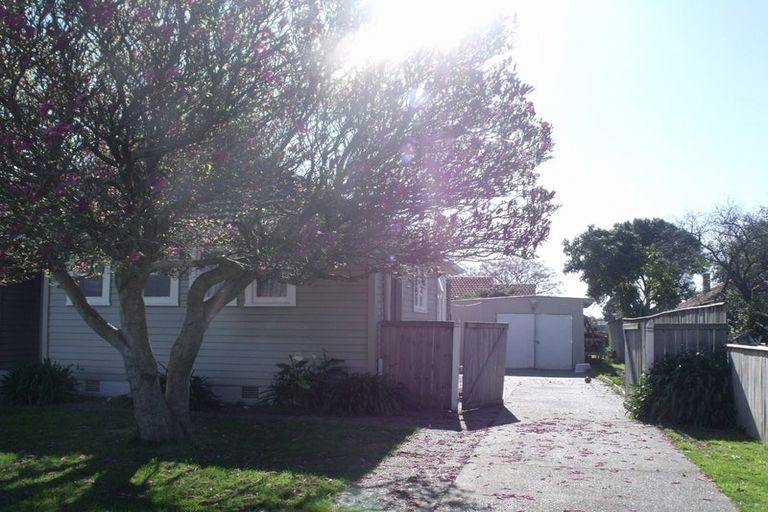 Photo of property in 14 Kettle Crescent, Marewa, Napier, 4110