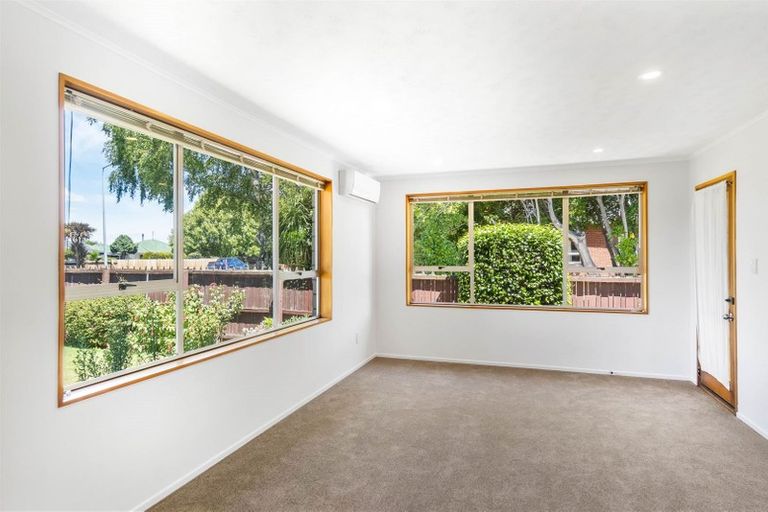 Photo of property in 1/456 Main South Road, Hornby, Christchurch, 8042