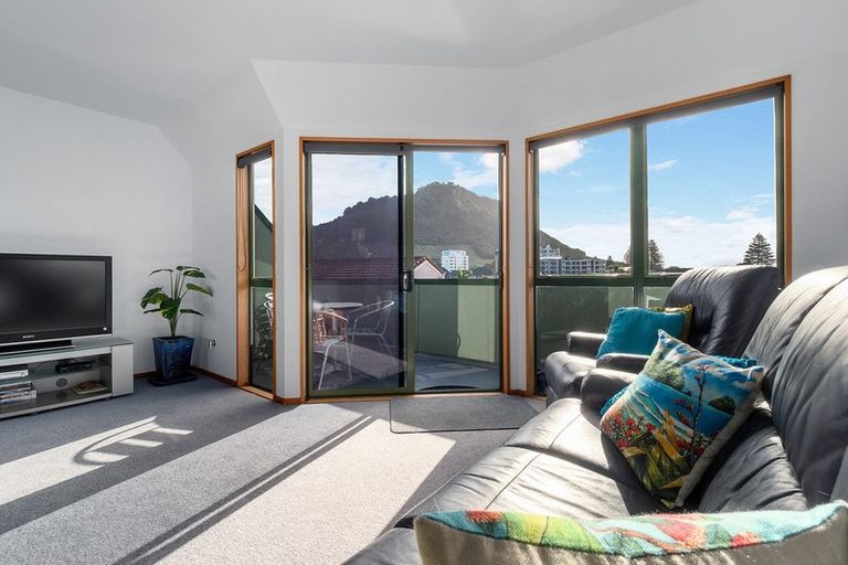 Photo of property in 62d Maunganui Road, Mount Maunganui, 3116