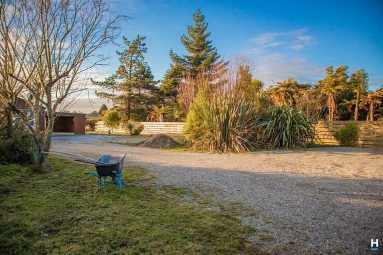 Photo of property in 445 Main Road, Kaiata, Greymouth, 7805