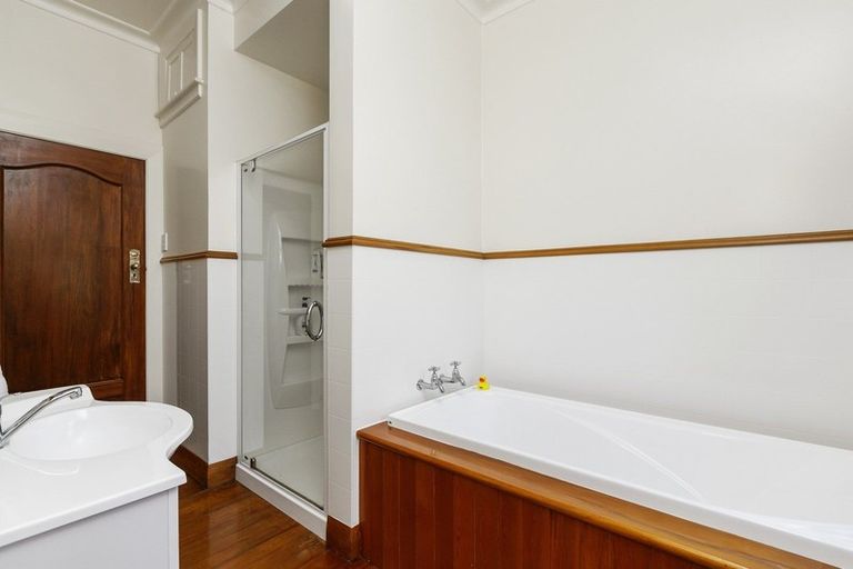 Photo of property in 30 Stonelaw Terrace, Maori Hill, Dunedin, 9010