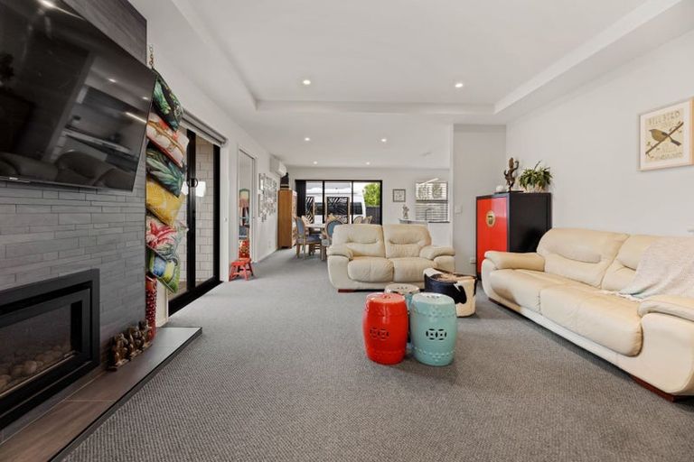 Photo of property in 5 Bronco Drive, Aidanfield, Christchurch, 8025