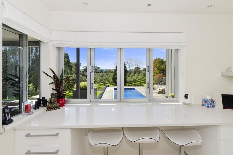 Property details for 15 Old Coach Way, Ramarama, Drury, 2579