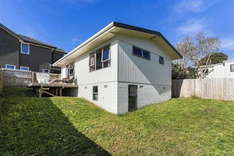 Photo of property in 7d Yeoman Place, Howick, Auckland, 2014
