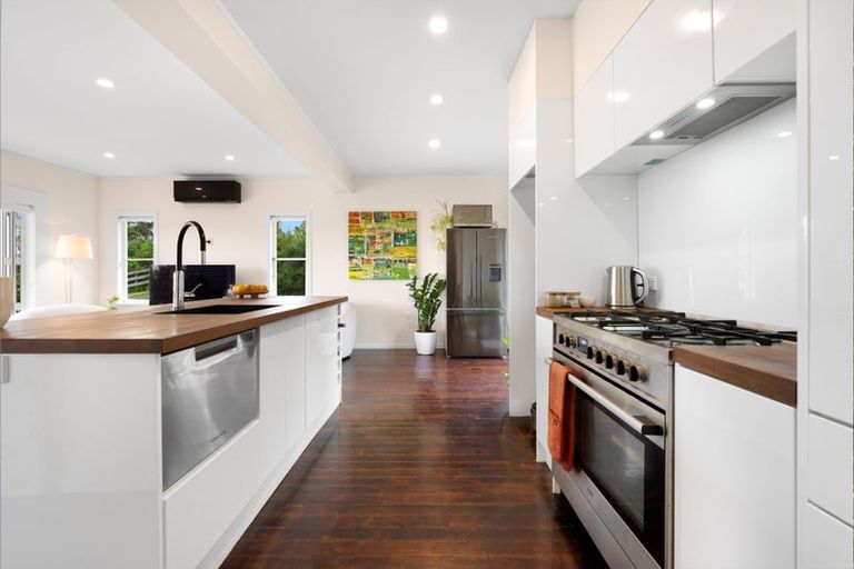 Photo of property in 539 Krippner Road, Puhoi, Silverdale, 0994