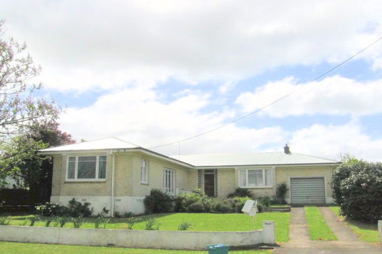 Photo of property in 14 Turnbull Crescent, Morrinsville, 3300