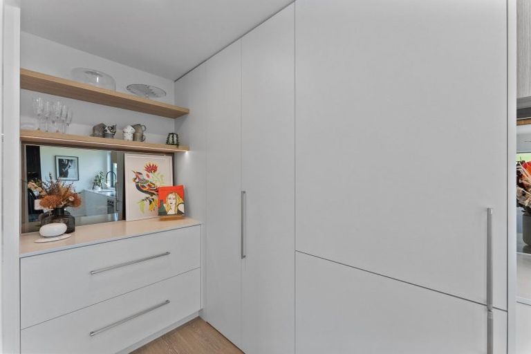 Photo of property in Tapuae, 26 Washer Road, Omata, New Plymouth, 4374