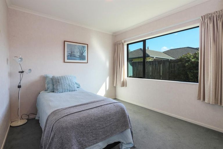 Photo of property in 20 Frame Place, Owhata, Rotorua, 3010