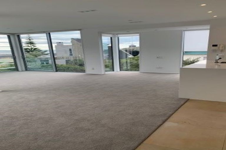 Photo of property in 9/22 Esplanade, Sumner, Christchurch, 8081