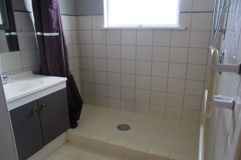 Photo of property in 1/407 Southland Road, Hastings, 4122