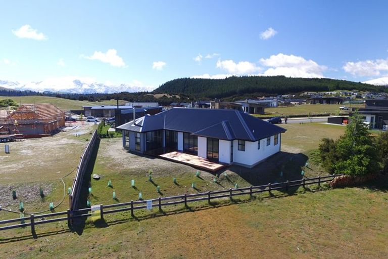 Photo of property in 71 Infinity Drive, Wanaka, 9305