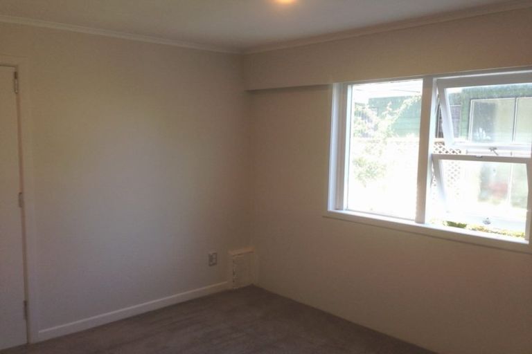 Photo of property in 2 Zion Road, Birkenhead, Auckland, 0626