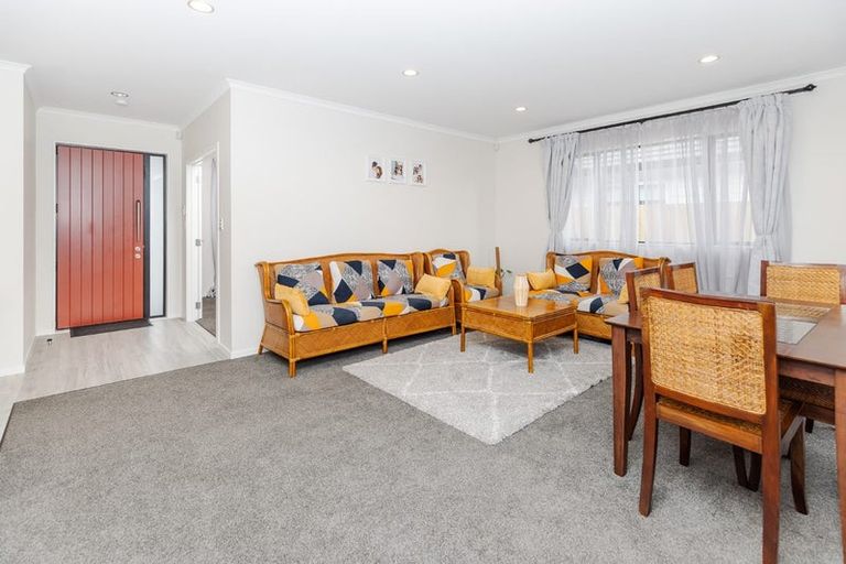 Photo of property in 6/17 North Ridge Drive, Rototuna North, Hamilton, 3281