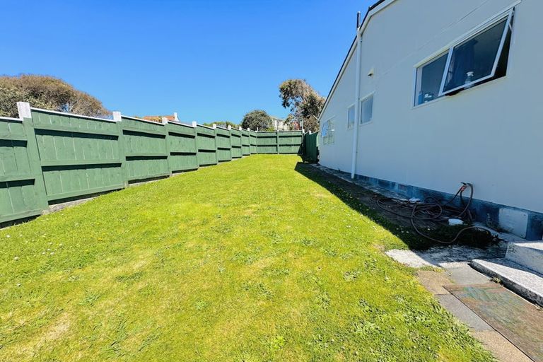Photo of property in 22 Abilene Crescent, Churton Park, Wellington, 6037