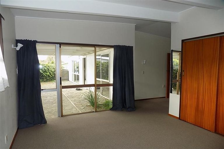 Photo of property in 30 Dundee Drive, Flaxmere, Hastings, 4120