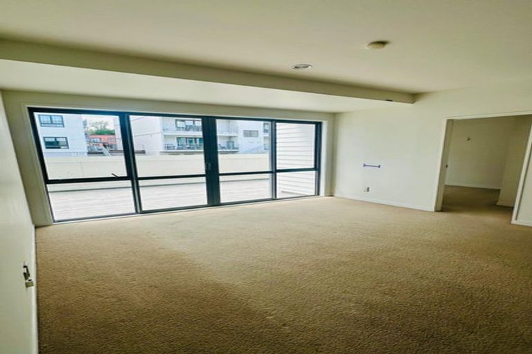 Photo of property in 7/136g Stancombe Road, Flat Bush, Auckland, 2016
