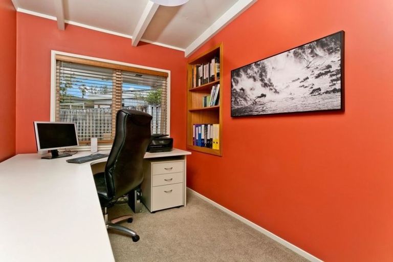 Photo of property in 8 Marywil Crescent, Hillcrest, Auckland, 0627