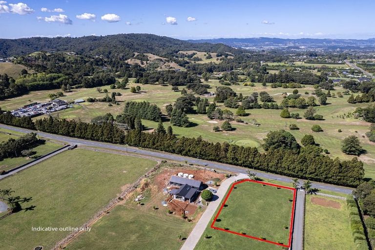 Photo of property in 5 Grand Hills Lane, Maunu, 0179