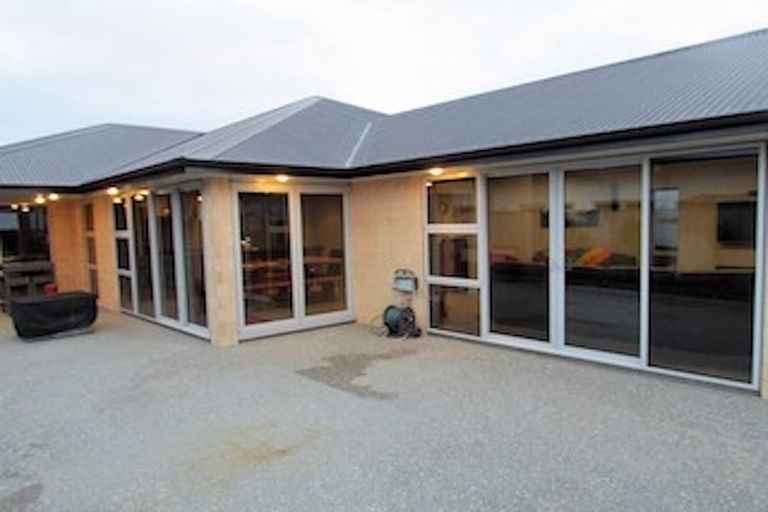 Photo of property in 36 Karoro Place, Karoro, Greymouth, 7805