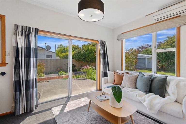 Photo of property in 24 Cashmere View Street, Somerfield, Christchurch, 8024