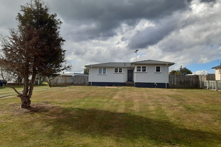 Photo of property in 206 Balmoral Drive, Tokoroa, 3420