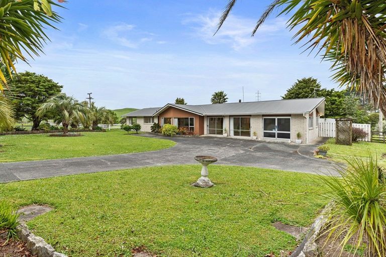 Photo of property in 724 Port Albert Road, Wellsford, 0973