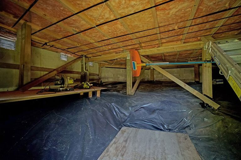 Photo of property in 21 Ian Sage Avenue, Torbay, Auckland, 0630