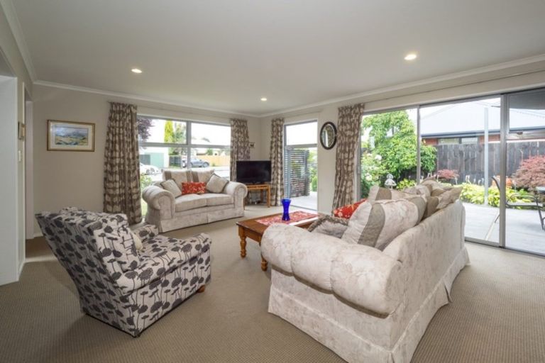 Photo of property in 61 Oak Grove, Ashburton, 7700