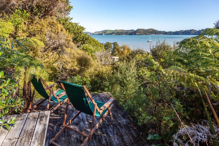 Photo of property in 2130 Long Bay Road, Coromandel, 3581