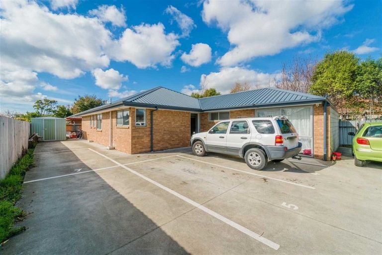 Photo of property in 55a Wharenui Road, Upper Riccarton, Christchurch, 8041